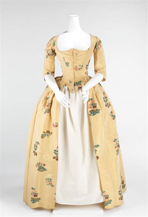 18 century dresses